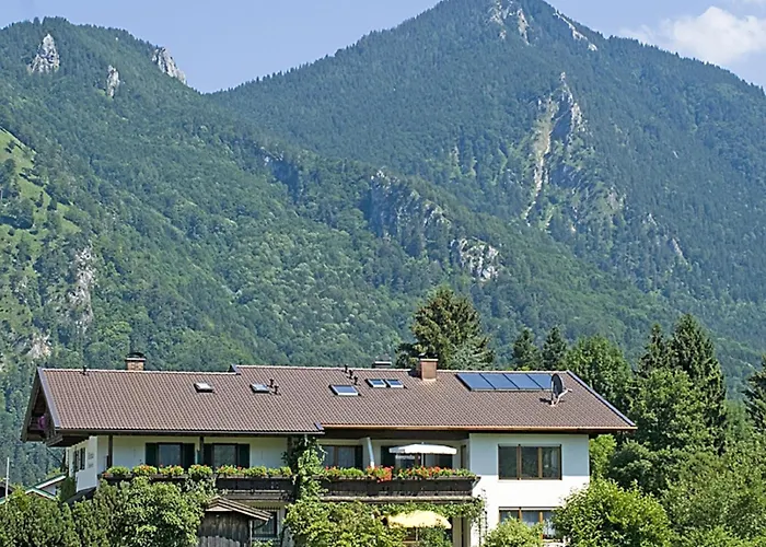 Weißenbacher-ferienwohnungen * Marquartstein