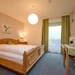 Apartment Weißenbacher-ferienwohnungen *