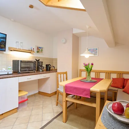 Appartement Gaestehaus Weissenbacher-ferienwohnungen Marquartstein