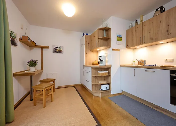 Gaestehaus Weissenbacher-ferienwohnungen Marquartstein
